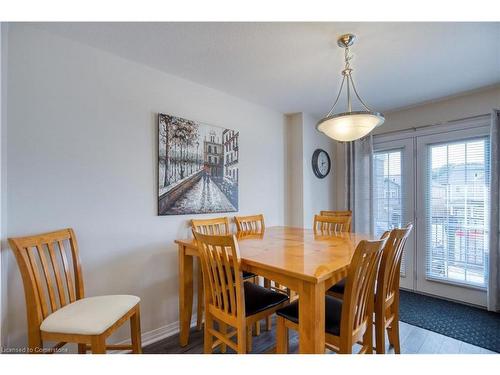 41-111 South Creek Drive, Kitchener, ON - Indoor Photo Showing Dining Room