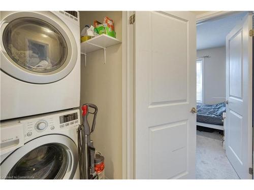 41-111 South Creek Drive, Kitchener, ON - Indoor Photo Showing Laundry Room