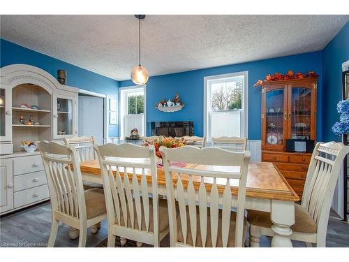 32 River Street, Bloomingdale, ON - Indoor Photo Showing Dining Room