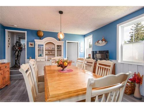 32 River Street, Bloomingdale, ON - Indoor Photo Showing Dining Room