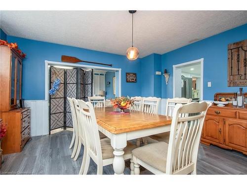 32 River Street, Bloomingdale, ON - Indoor Photo Showing Dining Room