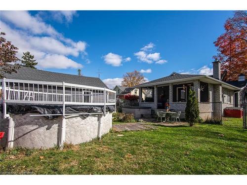 32 River Street, Bloomingdale, ON - Outdoor