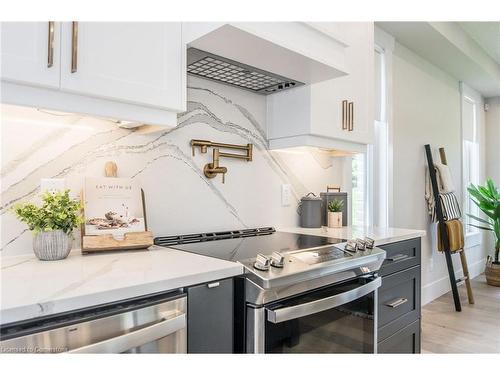 Lot 57-156 Newman Drive, Cambridge, ON - Indoor Photo Showing Kitchen