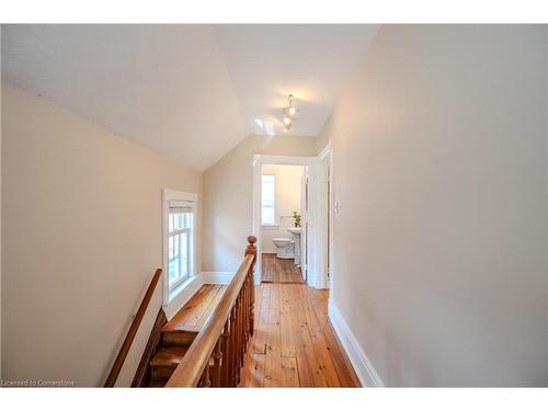 37 Merion Street, Guelph, ON - Indoor Photo Showing Other Room