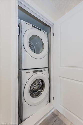 D057-142 Foamflower Place, Waterloo, ON - Indoor Photo Showing Laundry Room