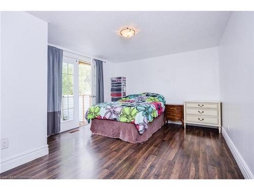 9 Bloomingdale Road N, Kitchener, ON - Indoor Photo Showing Bedroom