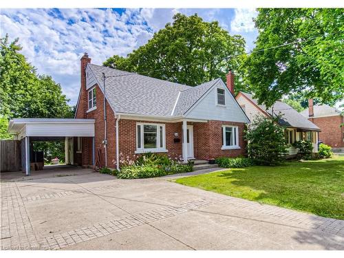 54 Roslin Avenue S, Waterloo, ON - Outdoor With Facade