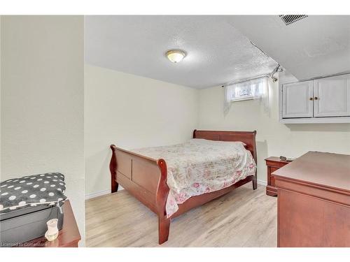 805B Patterson Place, Cambridge, ON - Indoor Photo Showing Bedroom