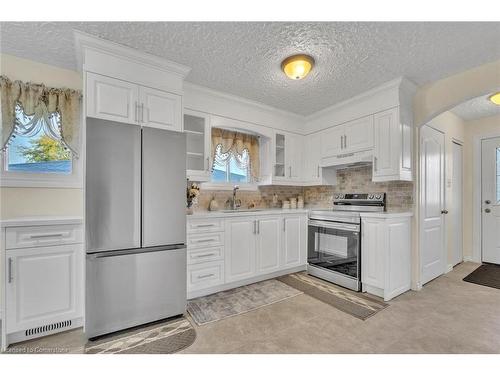 805B Patterson Place, Cambridge, ON - Indoor Photo Showing Kitchen