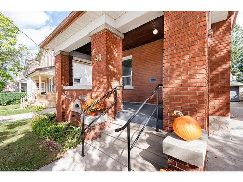 40 Henry Street, Kitchener, ON - Outdoor