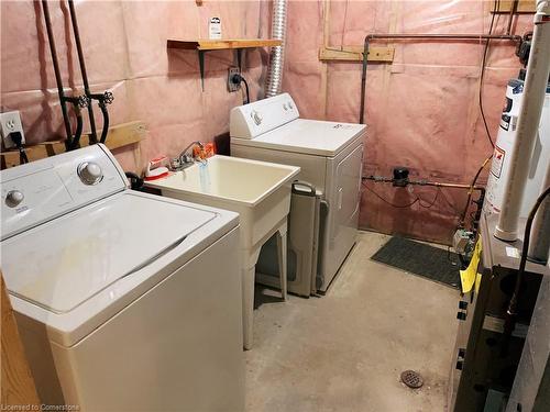 53 Activa Avenue, Kitchener, ON - Indoor Photo Showing Laundry Room