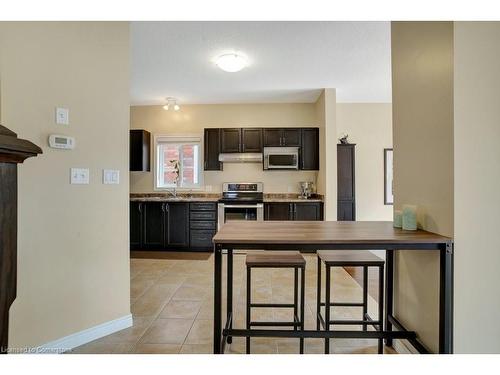 108 Yates Avenue, Cambridge, ON - Indoor Photo Showing Kitchen