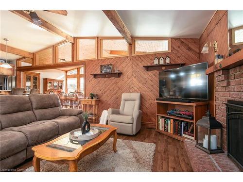 176 Church Street W, Elmira, ON - Indoor Photo Showing Living Room With Fireplace