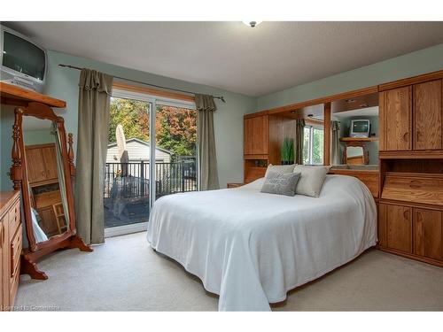 176 Church Street W, Elmira, ON - Indoor Photo Showing Bedroom