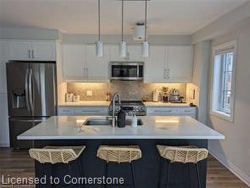 7-311 Woolwich Street, Waterloo, ON - Indoor Photo Showing Kitchen With Stainless Steel Kitchen With Upgraded Kitchen