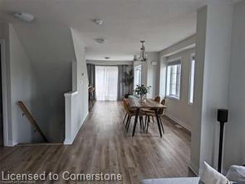 7-311 Woolwich Street, Waterloo, ON - Indoor Photo Showing Dining Room