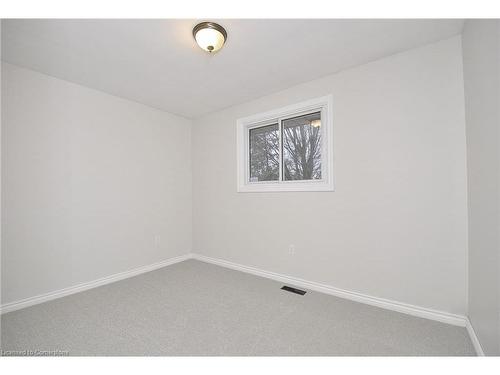 332 Grand Ridge Drive, Cambridge, ON - Indoor Photo Showing Other Room