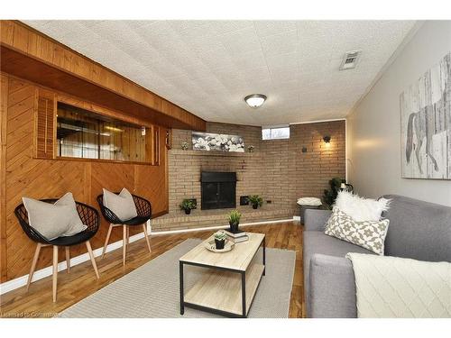 332 Grand Ridge Drive, Cambridge, ON - Indoor Photo Showing Living Room With Fireplace