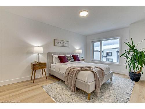 2 Lismer Lane, London, ON - Indoor Photo Showing Bedroom