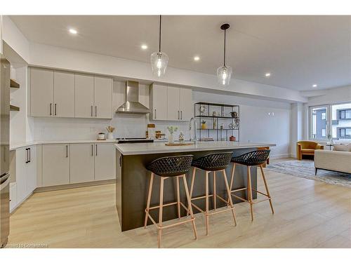 2 Lismer Lane, London, ON - Indoor Photo Showing Kitchen