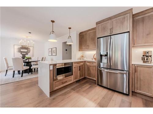 7-700 Glasgow Street, Kitchener, ON - Indoor Photo Showing Kitchen