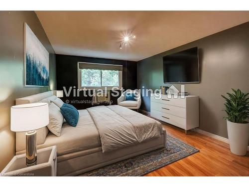 17-1 Lamers Court, Tillsonburg, ON - Indoor Photo Showing Bedroom