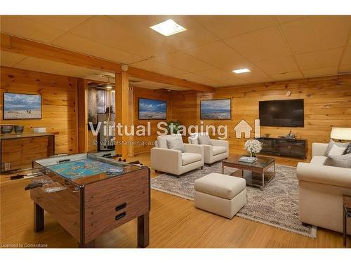 17-1 Lamers Court, Tillsonburg, ON - Indoor Photo Showing Living Room