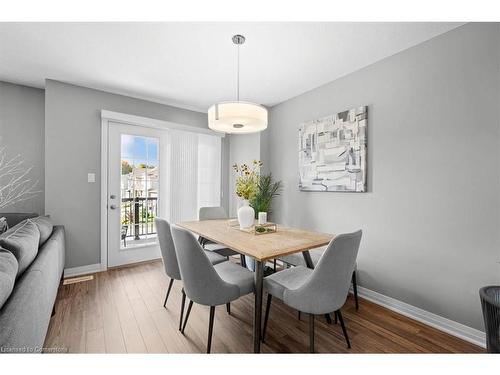 101 South Creek Drive, Kitchener, ON - Indoor Photo Showing Dining Room