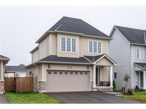 132 Courtney Street, Fergus, ON - Outdoor With Facade