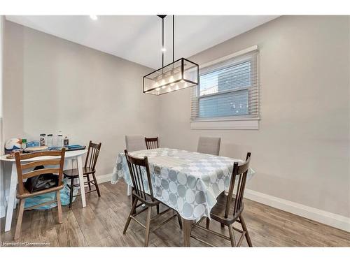 25 Major Street, Kitchener, ON - Indoor Photo Showing Dining Room