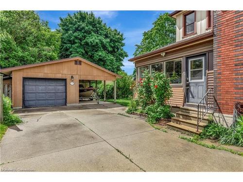 23 Wilhelm Street, Kitchener, ON - Outdoor