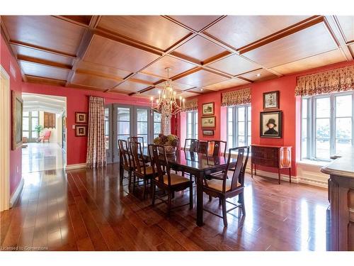 4 Westgate Walk, Kitchener, ON - Indoor Photo Showing Dining Room