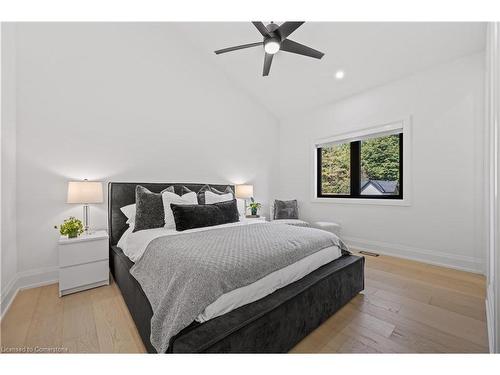 6614 Gore Road, Puslinch, ON - Indoor Photo Showing Bedroom