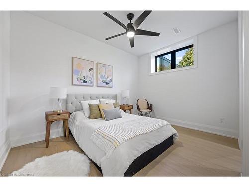 6614 Gore Road, Puslinch, ON - Indoor Photo Showing Bedroom