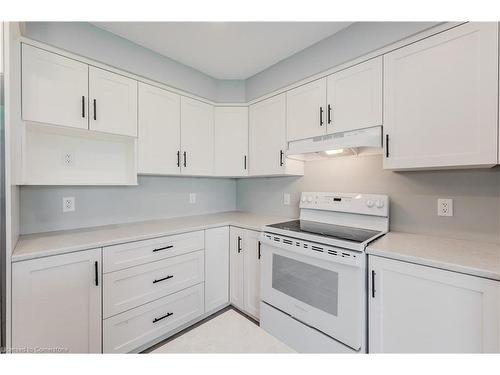 254 Bradshaw Drive, Stratford, ON - Indoor Photo Showing Kitchen