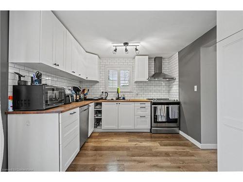 995 Elgin Street N, Cambridge, ON - Indoor Photo Showing Kitchen