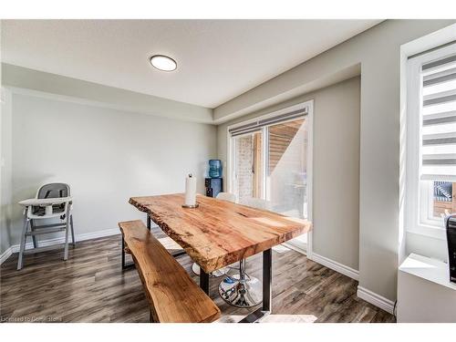 4 Harrison Drive, Cambridge, ON - Indoor Photo Showing Dining Room