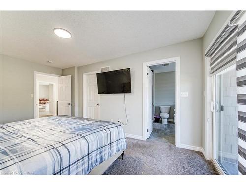 4 Harrison Drive, Cambridge, ON - Indoor Photo Showing Bedroom