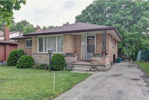 32 Southdale Avenue, Kitchener, ON - Outdoor