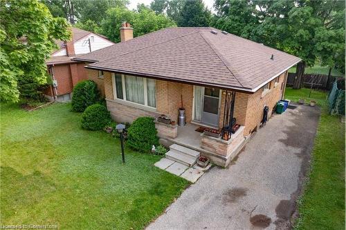 32 Southdale Avenue, Kitchener, ON - Outdoor