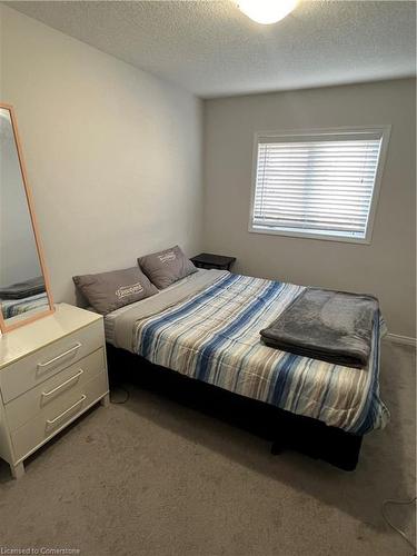 54-1989 Ottawa Street S, Kitchener, ON - Indoor Photo Showing Bedroom