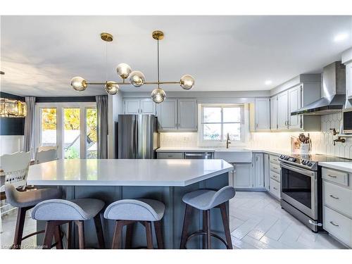 144 Kent Street, Cambridge, ON - Indoor Photo Showing Kitchen With Stainless Steel Kitchen With Upgraded Kitchen