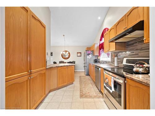 83 Drinkwater Drive, Cambridge, ON - Indoor Photo Showing Kitchen