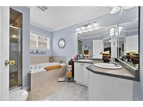 83 Drinkwater Drive, Cambridge, ON - Indoor Photo Showing Bathroom