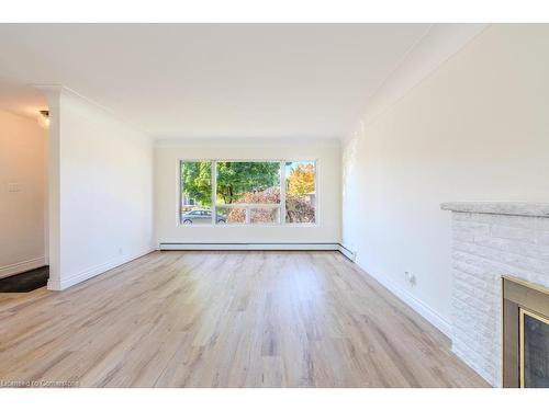 190 Melrose Avenue, Kitchener, ON - Indoor Photo Showing Living Room With Fireplace