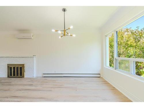 190 Melrose Avenue, Kitchener, ON - Indoor With Fireplace