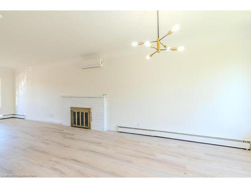 190 Melrose Avenue, Kitchener, ON - Indoor With Fireplace