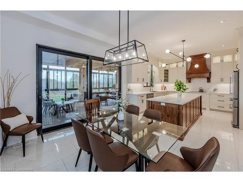 2029 Morrison Road, North Dumfries, ON - Indoor Photo Showing Dining Room