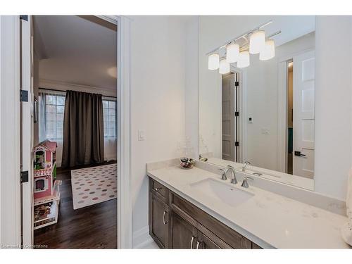 2029 Morrison Road, North Dumfries, ON - Indoor Photo Showing Bathroom