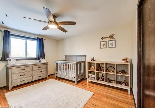 1820 Briarwood Drive, Cambridge, ON - Indoor Photo Showing Bedroom